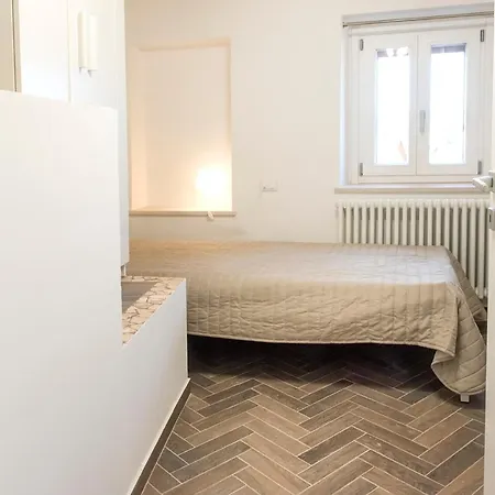 S291 - Sirolo, Nuovo Cielo-terra Trilocale In Centro Storico Appartement