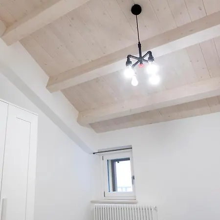 S291 - Sirolo, Nuovo Cielo-terra Trilocale In Centro Storico Appartement Sirolo